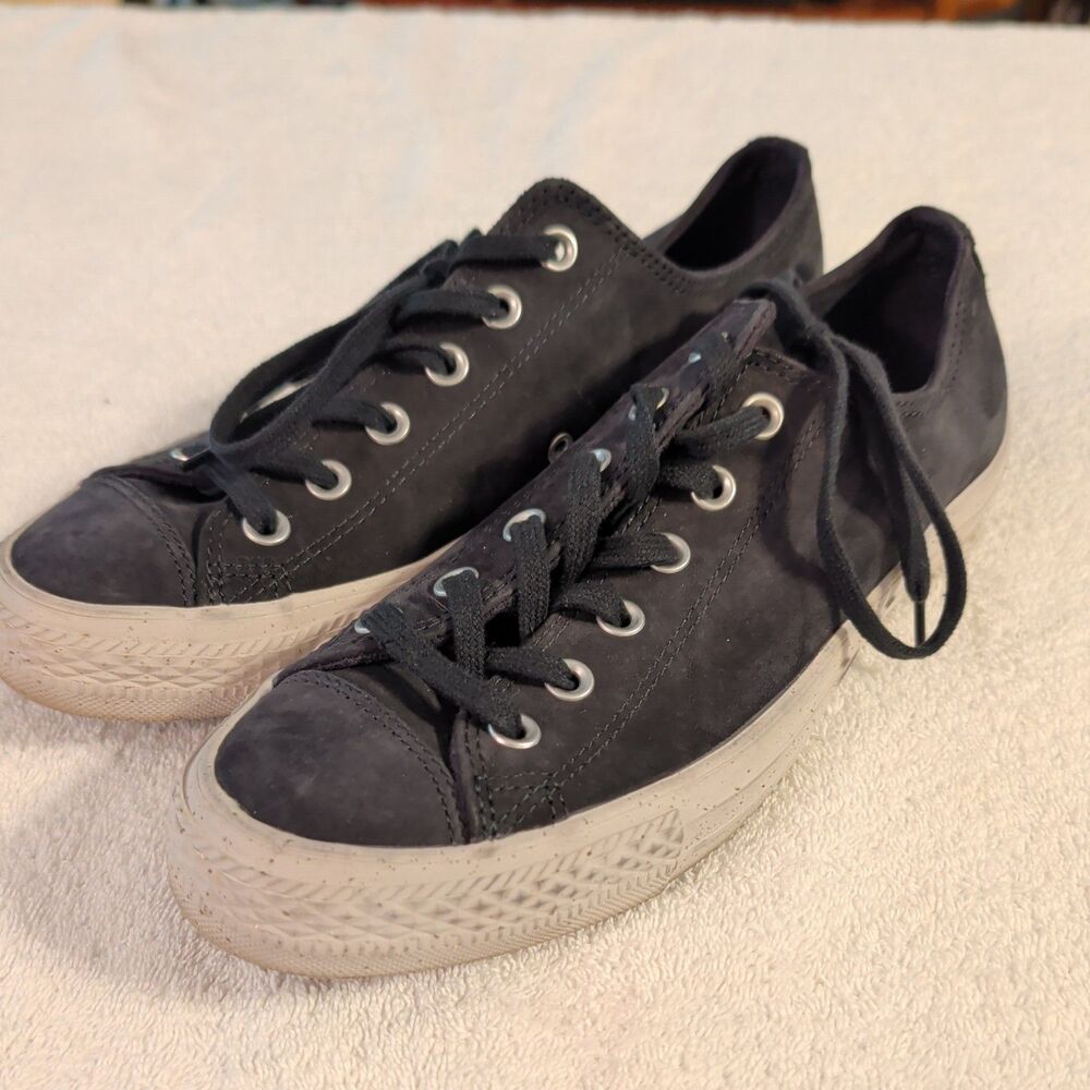 Converse Adult Unisex Chuck Taylor All Star Black Suede Low Top M7.5 W9.5